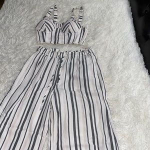 American Eagle outfitters 2 piece set size xs